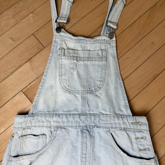 FOREVER 21 Distressed Denim Jeans Overalls Dress Skirt Size Small - Picture 5 of 8
